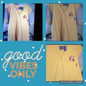 Vintage Disney's Pooh tigger jersey